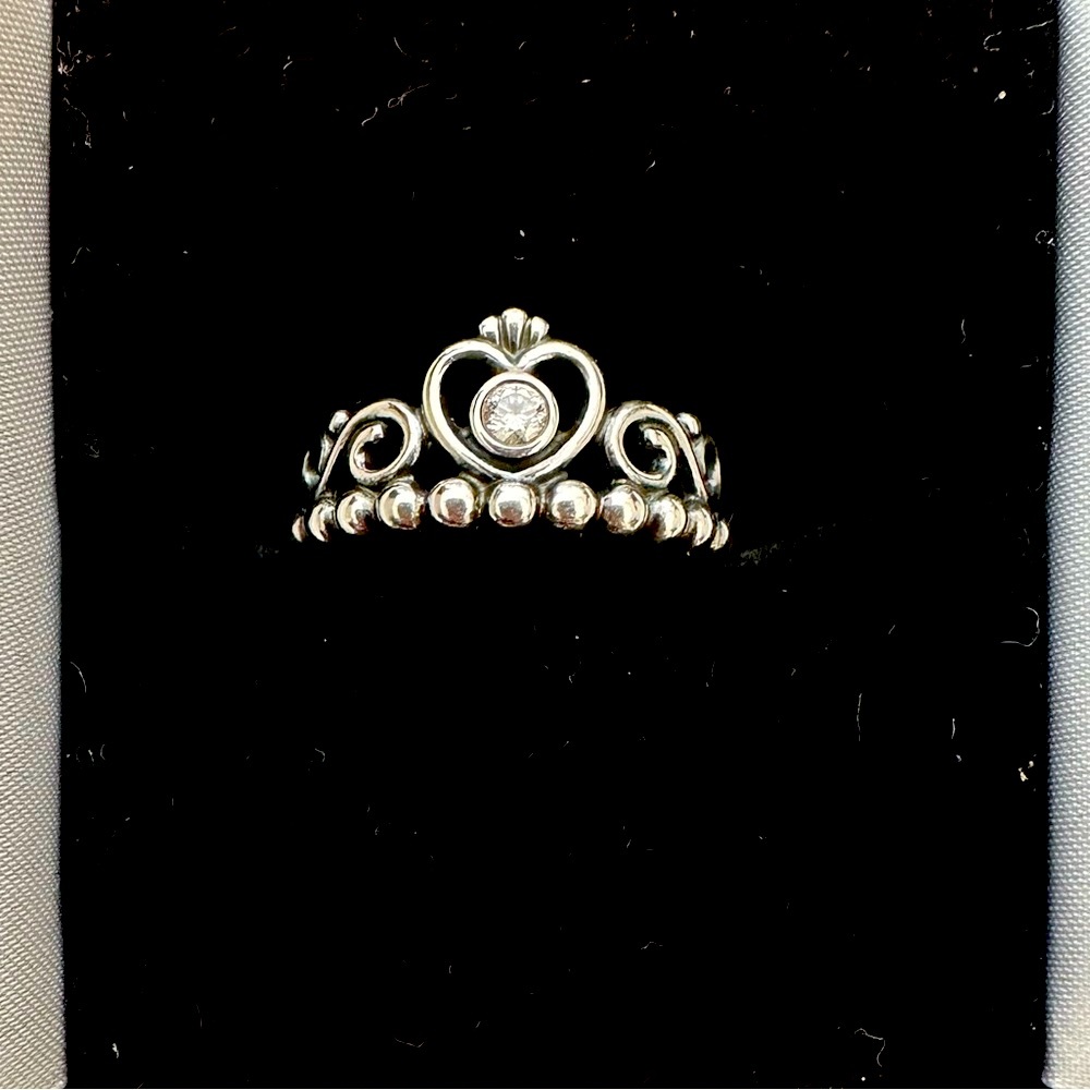 Pandora Princess Tiara Crown Ring Size 6